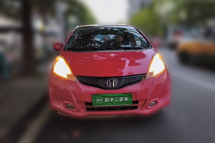 Used Honda Fit 2011 1.3L automatic comfort version Front
