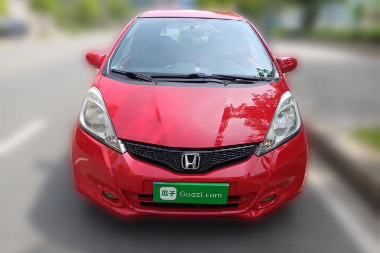 Used Honda Fit 2011 1.3L automatic comfort version Front