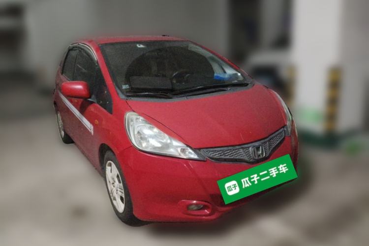 Used Honda Fit 2011 1.3L automatic comfort version Front Right 45 Deg