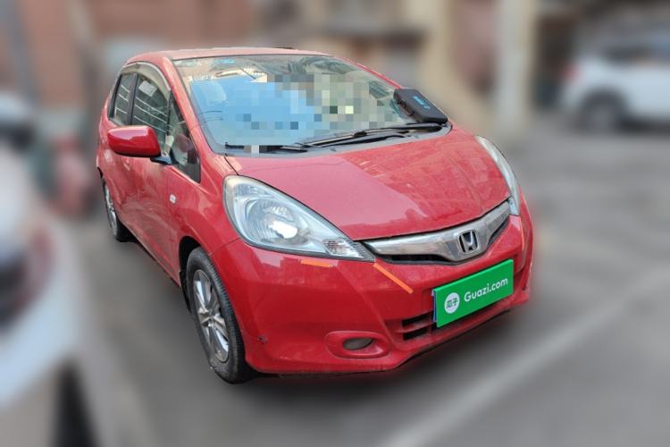Used Honda Fit 2011 1.5L manual luxury version Front Right 45 Deg