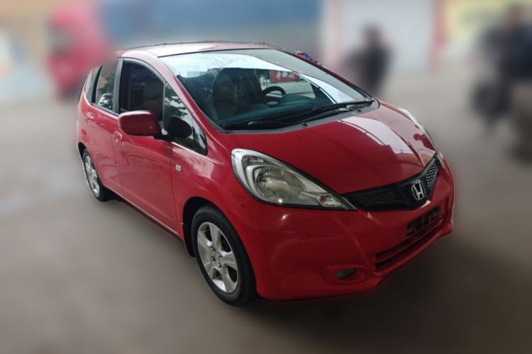 Used Honda Fit 2011 1.3L manual Comfort version Front Right 45 Deg