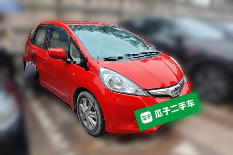 Used Honda Fit 2011 1.5L Automatic Luxury Edition Front Right 45 Deg