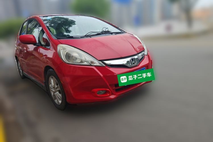Used Honda Fit 2011 1.5L Automatic Luxury Edition Front Right 45 Deg