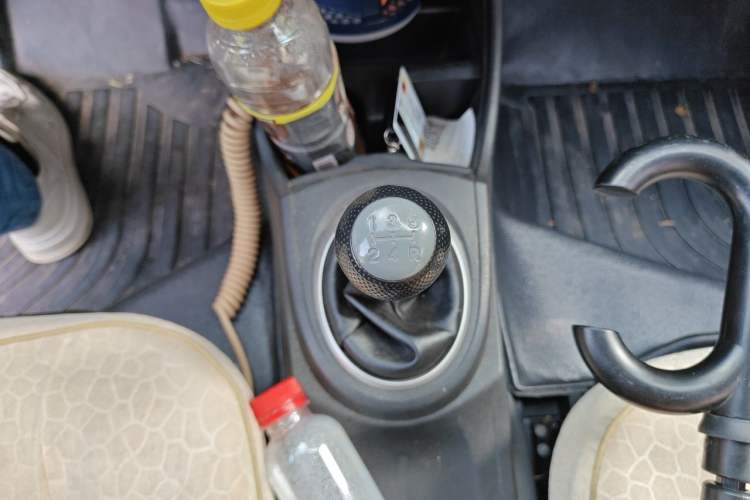 Used Honda Fit 2011 1.3L manual Comfort version Gear Lever