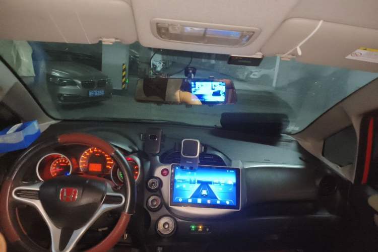 Used Honda Fit 2011 1.3L automatic comfort version Headliner