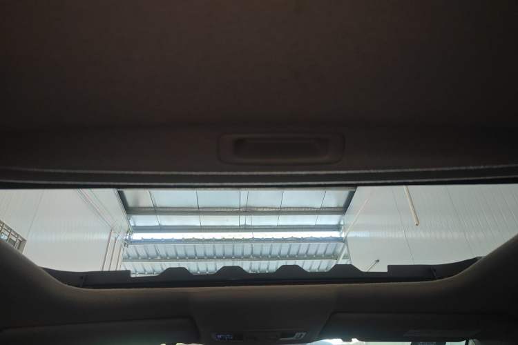 Used Honda Fit 2011 1.5L Automatic Luxury Edition Headliner