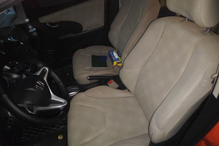 Used Honda Fit 2011 1.5L Automatic Luxury Edition Left Front Seat