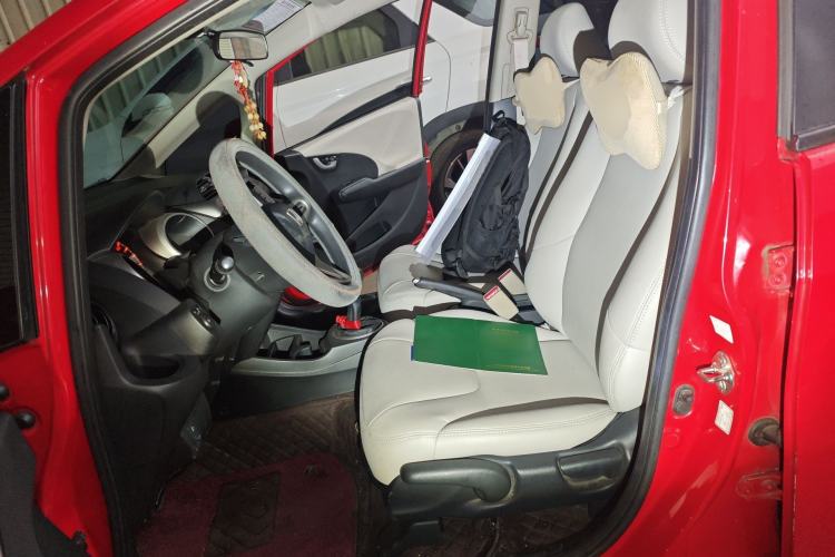 Used Honda Fit 2011 1.3L manual Comfort version Left Front Seat