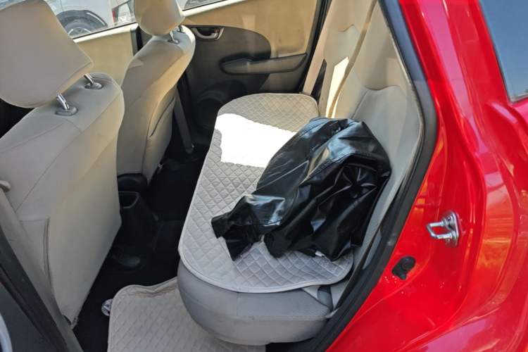 Used Honda Fit 2011 1.5L Automatic Luxury Edition Left Rear Seat