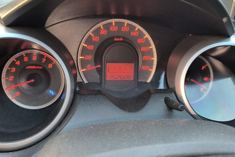 Used Honda Fit 2011 1.3L automatic comfort version Odometer Close Up