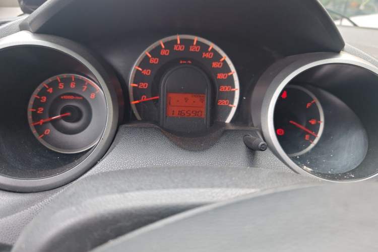 Used Honda Fit 2011 1.5L Automatic Luxury Edition Odometer Close Up