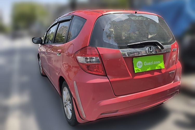 Used Honda Fit 2011 1.5L Automatic Luxury Edition Rear Left 45 Deg