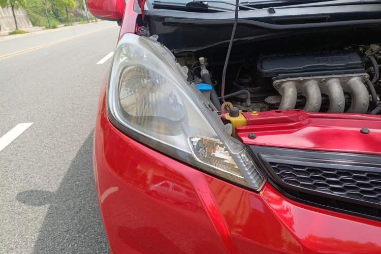Used Honda Fit 2011 1.3L automatic comfort version Right Front Headlight