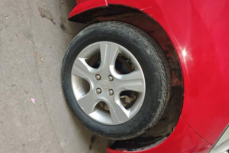 Used Honda Fit 2011 1.3L manual Comfort version Right Front Wheel Hub