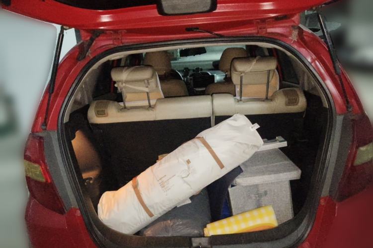 Used Honda Fit 2011 1.3L automatic comfort version Trunk