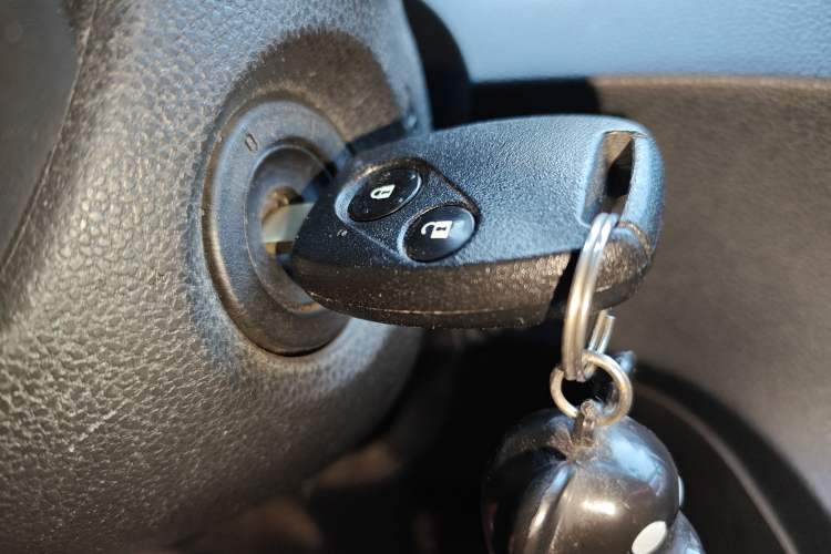 Used Honda Fit 2011 1.5L manual luxury version Vehicle Key