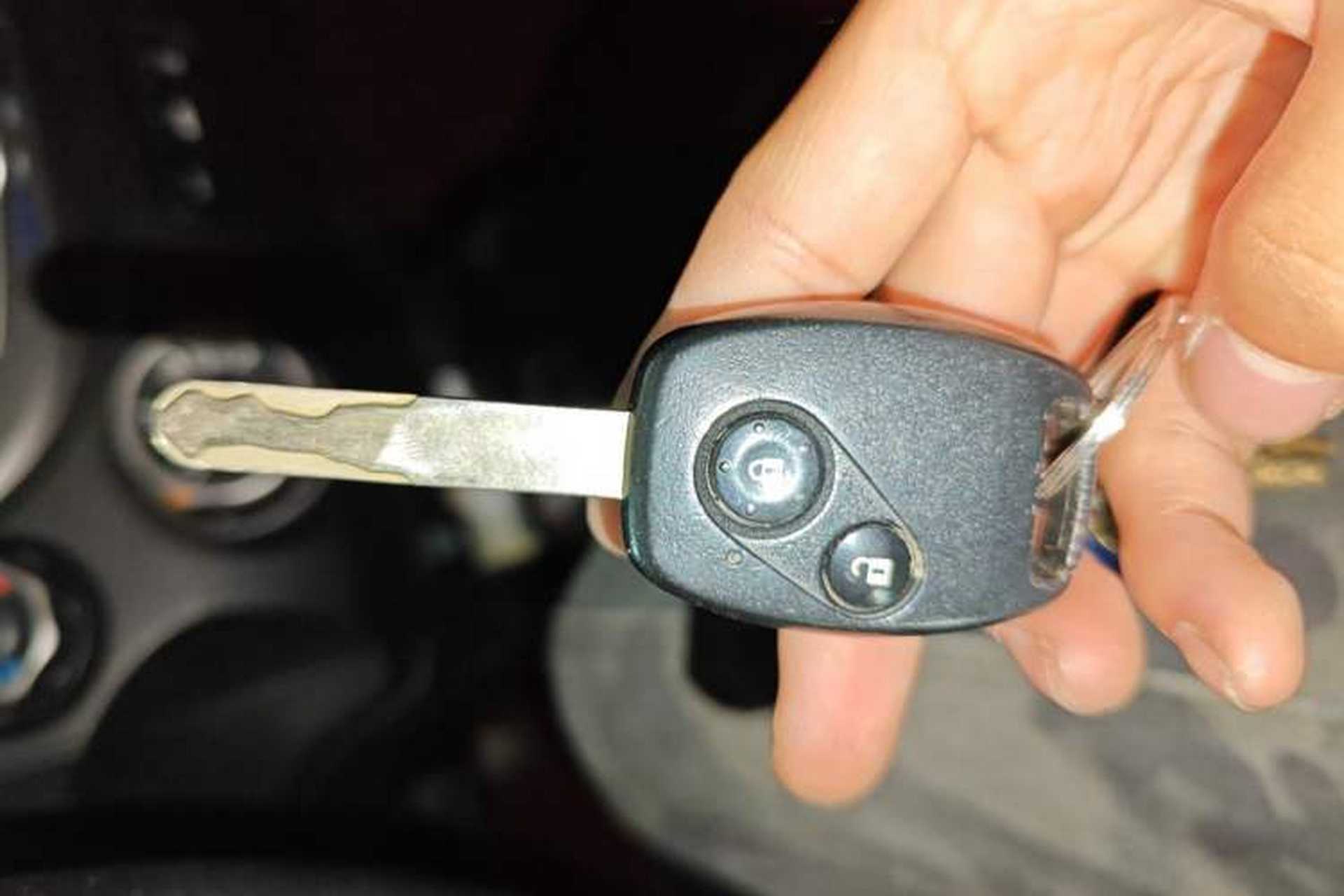Used Honda Fit 2011 1.5L Automatic Luxury Edition Vehicle Key