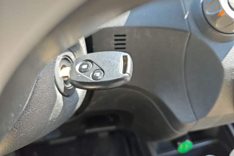 Used Honda Fit 2011 1.5L Automatic Luxury Edition Vehicle Key