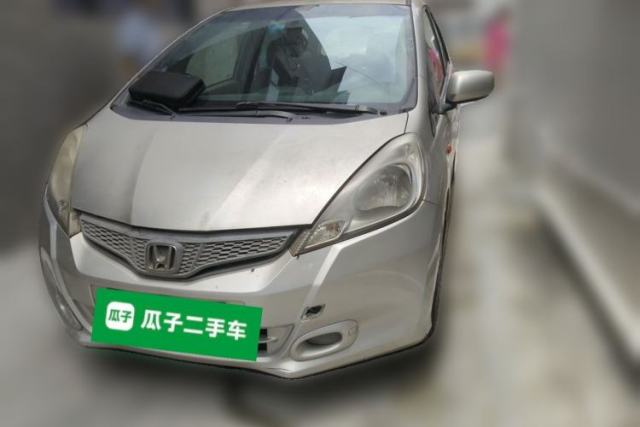 Used Honda Fit 2011 1.3L manual Comfort version