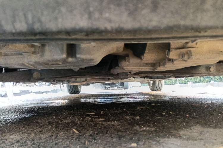 Used Honda Fit 2011 1.3L automatic comfort version Chassis Front