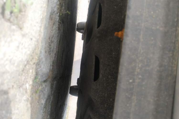 Used Honda Fit 2011 1.3L automatic comfort version Chassis Front
