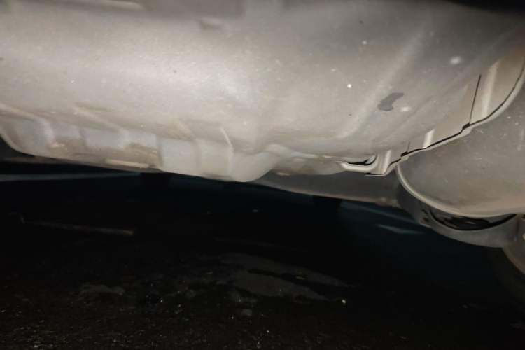 Used Honda Fit 2011 1.3L automatic comfort version Chassis Rear