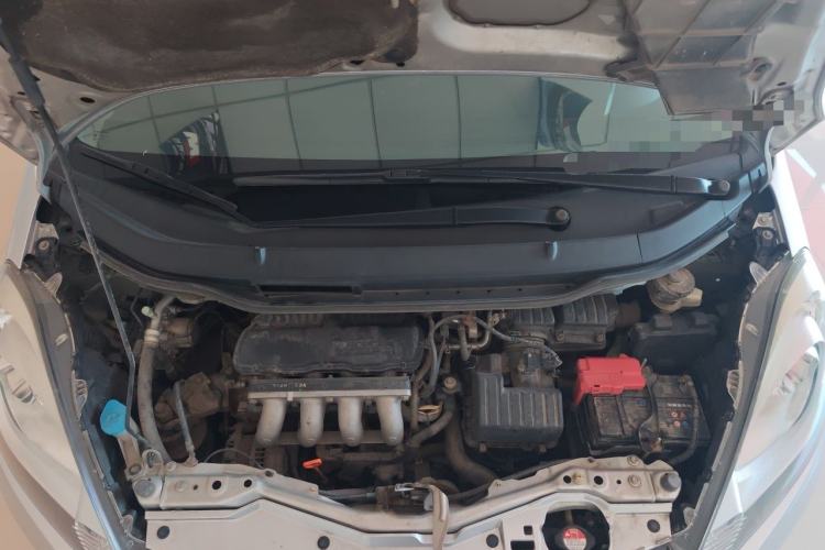 Used Honda Fit 2011 1.3L automatic comfort version Engine Bay