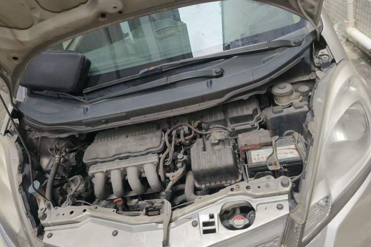 Used Honda Fit 2011 1.3L manual Comfort version Engine Bay