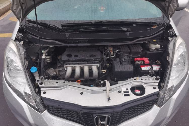 Used Honda Fit 2011 1.3L automatic comfort version Engine Bay