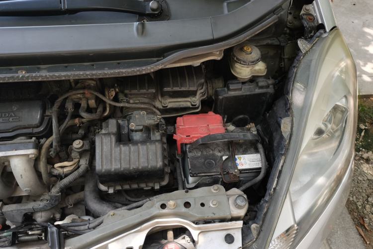 Used Honda Fit 2011 1.3L automatic comfort version Engine Bay Left
