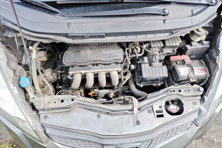 Used Honda Fit 2011 1.3L manual Comfort version Engine Bay