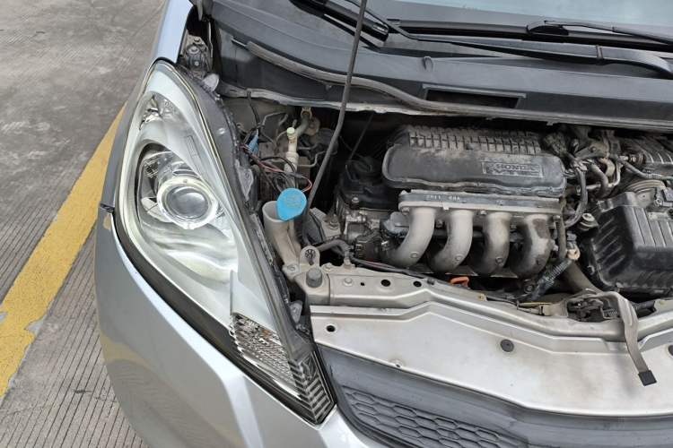 Used Honda Fit 2011 1.3L manual Comfort version Engine Bay Right
