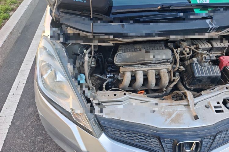 Used Honda Fit 2011 1.3L manual Comfort version Engine Bay Right