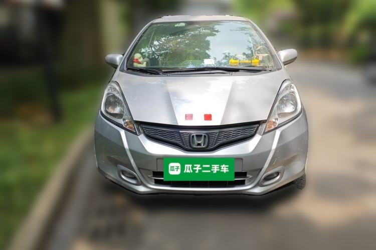 Used Honda Fit 2011 1.3L automatic comfort version Front