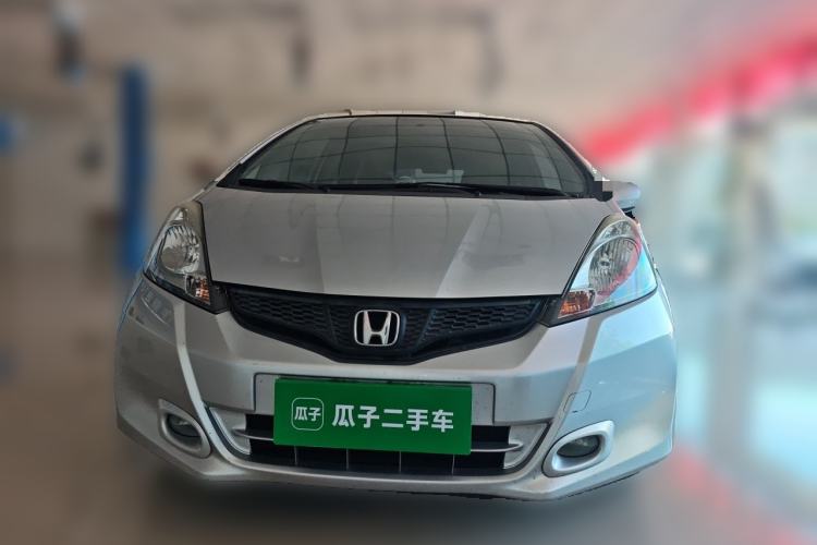 Used Honda Fit 2011 1.3L automatic comfort version Front