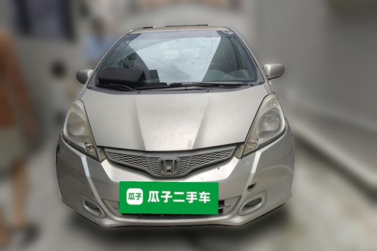 Used Honda Fit 2011 1.3L manual Comfort version Front