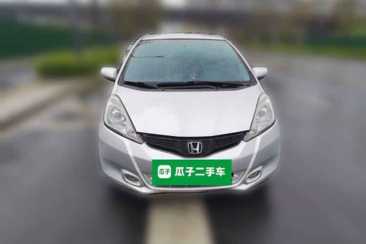 Used Honda Fit 2011 1.3L automatic comfort version Front