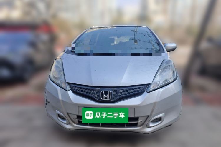 Used Honda Fit 2011 1.3L automatic comfort version Front