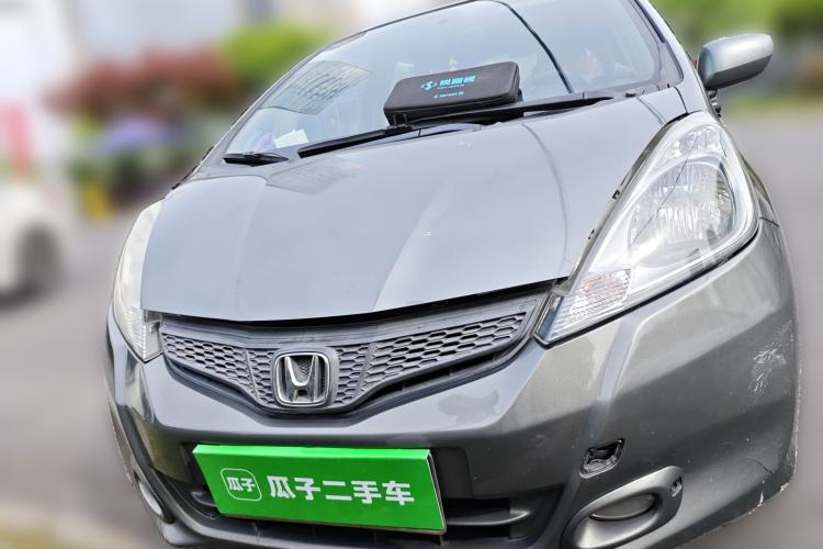 Used Honda Fit 2011 1.3L manual Comfort version Front
