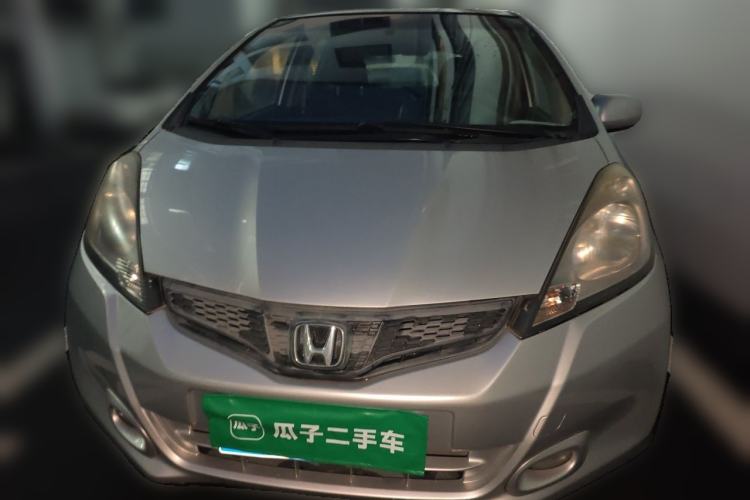 Used Honda Fit 2011 1.3L automatic comfort version Front
