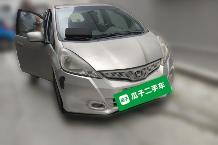 Used Honda Fit 2011 1.3L manual Comfort version Front Right 45 Deg