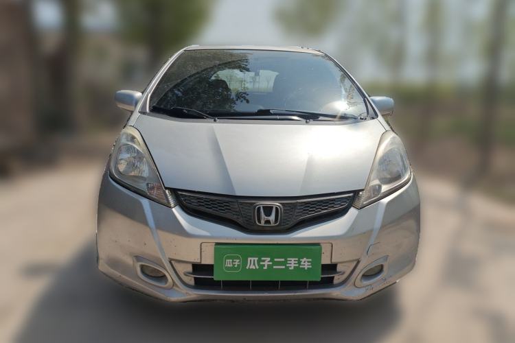 Used Honda Fit 2011 1.3L automatic comfort version Front