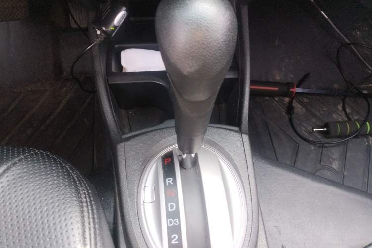 Used Honda Fit 2011 1.3L automatic comfort version Gear Lever
