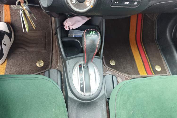 Used Honda Fit 2011 1.3L automatic comfort version Gear Lever