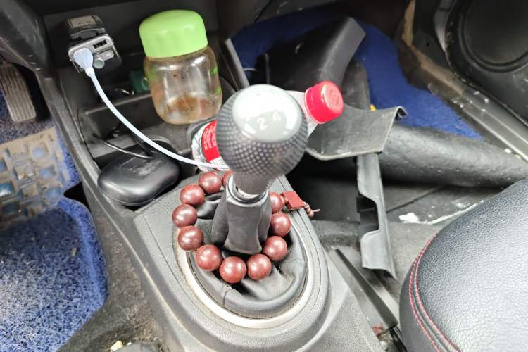 Used Honda Fit 2011 1.3L manual Comfort version Gear Lever