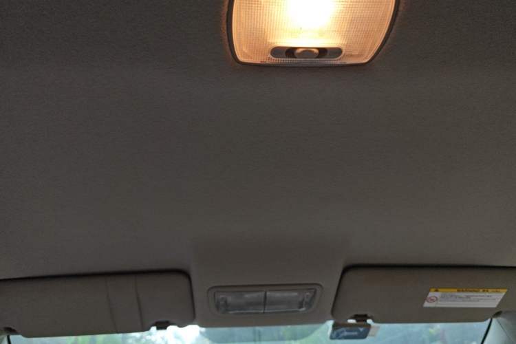 Used Honda Fit 2011 1.3L automatic comfort version Headliner