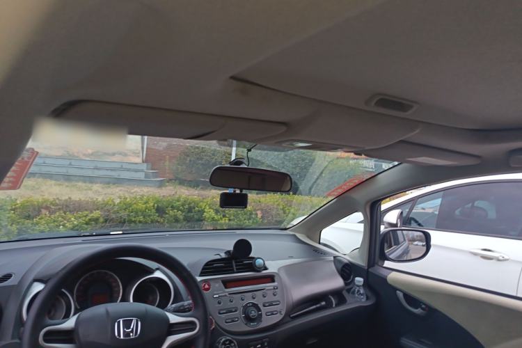 Used Honda Fit 2011 1.5L Automatic Luxury Edition Headliner