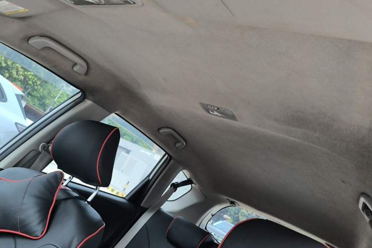 Used Honda Fit 2011 1.3L manual Comfort version Headliner