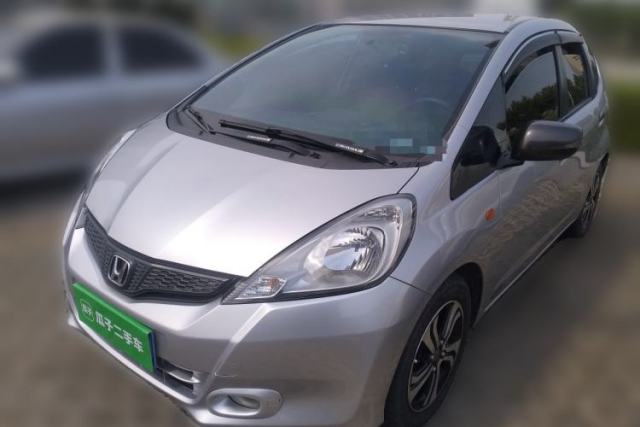 Used Honda Fit 2011 1.3L automatic comfort version