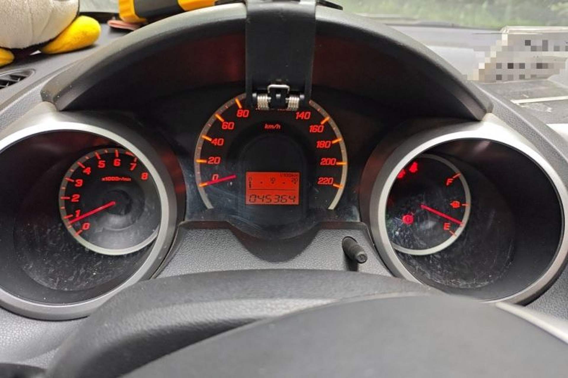 Used Honda Fit 2011 1.3L automatic comfort version Instrument Cluster